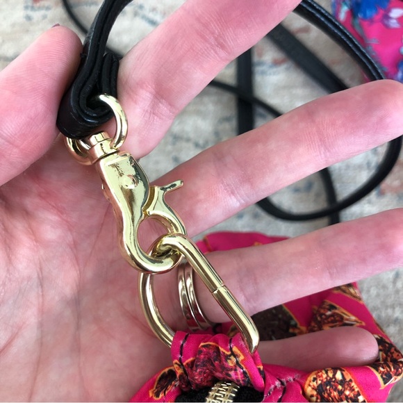 Betsey Johnson Crossbody Purse Pink bundle | diamonds | floral | pink - Picture 9 of 13